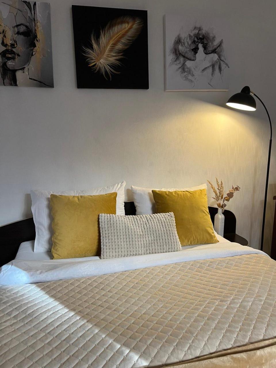 Cozy Apartment Near The Lviv National Opera Extérieur photo